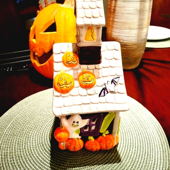 Haunted School - Picture 6 of 6